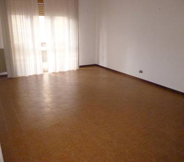 Quadrilocale in vendita a Carrara (Massa-Carrara)