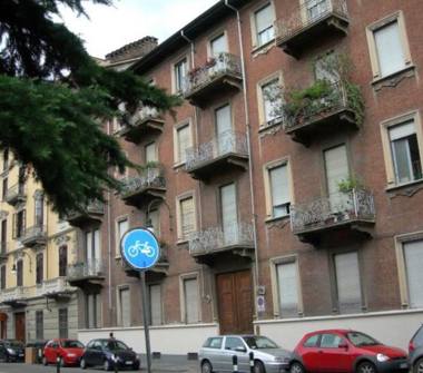 Affitto Stanza Doppia a Torino, Zona Centro, Via Antonio Bertola 61