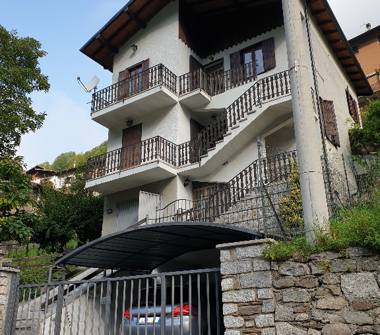 Casa indipendente in vendita a Saviore dell'Adamello, Frazione Valle