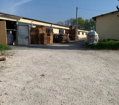 Capannone in vendita a Lonigo (Vicenza)