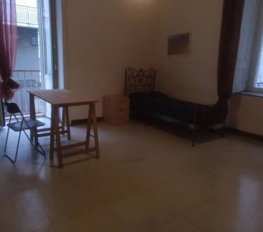 Appartamento in vendita a Napoli, Zona Mercato