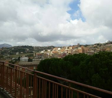 Casa indipendente in vendita a Raffadali (Agrigento), Via Guglielmo Marconi 8