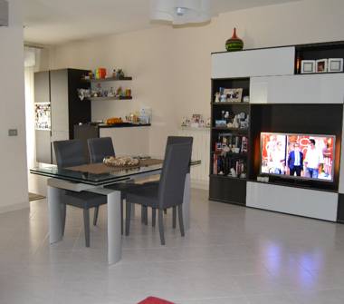 Trilocale in vendita a Casalnuovo di Napoli (Napoli), Via Giacomo Puccini 62