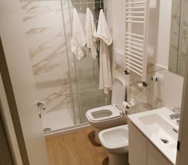 Porzione di casa in affitto a Roma, Zona Romanina, Via Cipriano Facchinetti 67