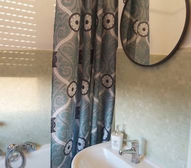 Affitto Stanza Posto letto a Milano, Zona Lorenteggio, Piazza Pietro Frattini 1