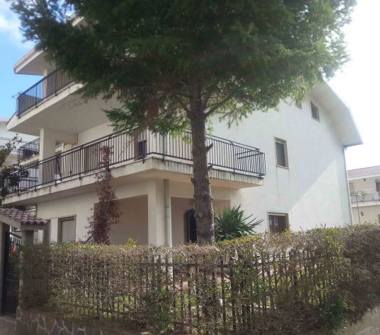 Villa in vendita a Acri (Cosenza), Via Camillo Benso di Cavour 14