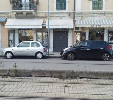 Negozio in affitto a Messina (Messina), Via Catania 228