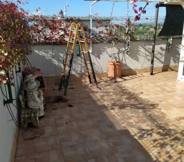 Mansarda in vendita a Tivoli, Frazione Campolimpido