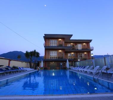 Albergo/Struttura ricettiva in vendita a Scafati (Salerno), Via Dante Alighieri 172