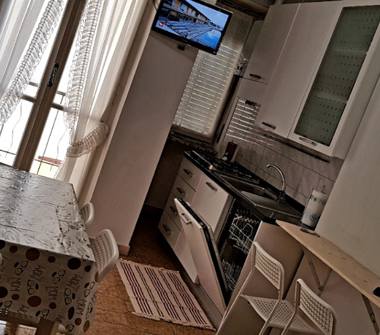 Affitto Stanza Doppia a Torino, Zona Lingotto, Via Filadelfia 25