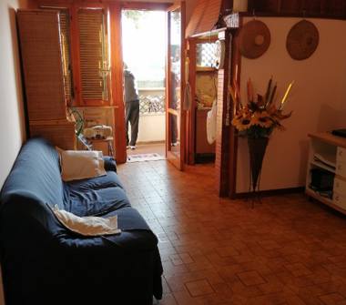 Trilocale in vendita a Anzio, Frazione Lavinio-Lido di Enea, Via Massimo D'Azeglio 21