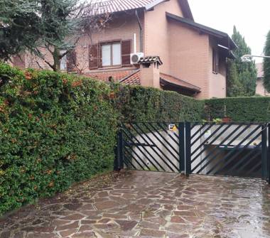 Box/Garage/Posto auto in vendita a Vizzolo Predabissi (Milano), Via Pietro Nenni 21