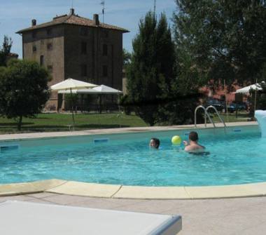 Trilocale in affitto a Poggio Renatico, Frazione Coronella, Via Coronella 4