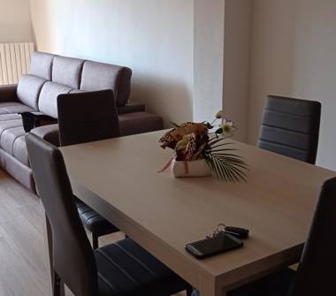 Appartamento in vendita a Carrara, Frazione Marina Di Carrara, Viale XX Settembre 244