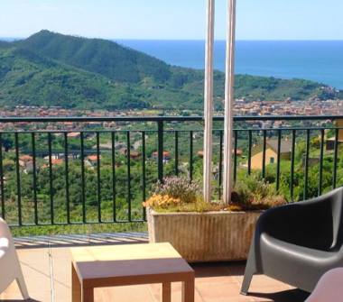 Affitto Appartamento Vacanze a Sestri Levante, Frazione Cascine Di Sotto