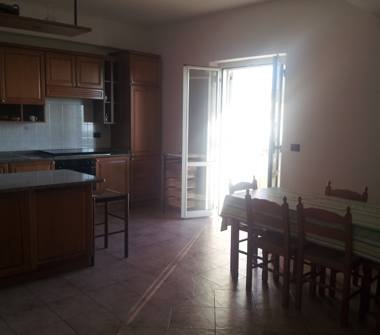 Trilocale in vendita a Reggio Calabria, Frazione Gallina