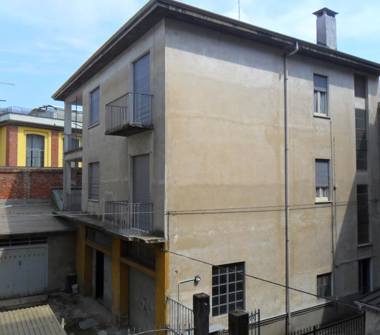 Palazzo/Stabile in vendita a Novara, Zona Sant'Andrea