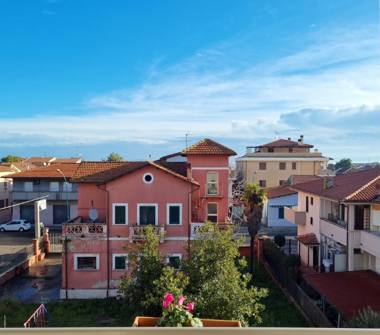 Affitto Appartamento Vacanze a Roseto degli Abruzzi (Teramo), Via Po 1