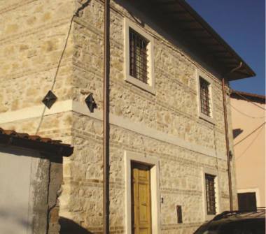 Casa indipendente in vendita a Villa Sant'Angelo (L'Aquila)