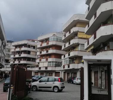 Quadrilocale in vendita a Messina, Frazione Bordonaro