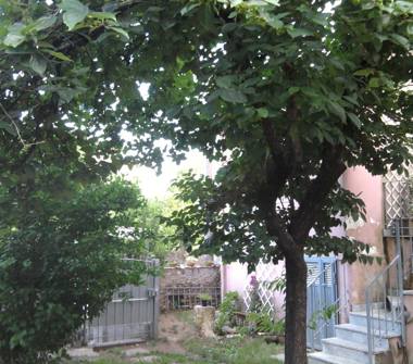 Casa indipendente in vendita a Massa, Frazione Centro città