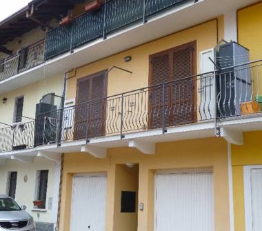 Bilocale in vendita a Lonate Pozzolo (Varese), Via Cavour 6