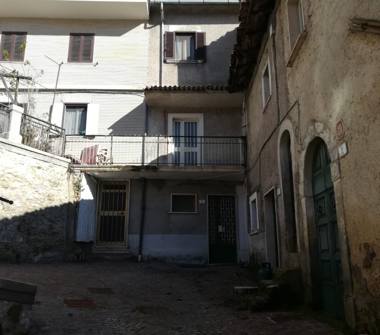 Bilocale in vendita a Borbona (Rieti), Via Villa Sant'Angelo 18