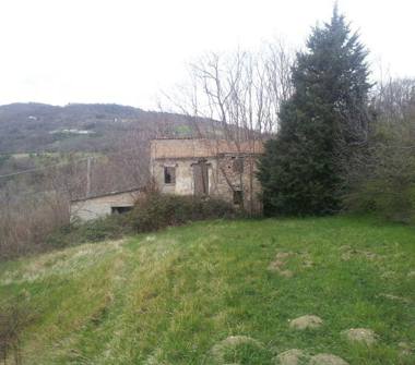 Rustico/Casale in vendita a Farindola, Frazione Filipponi