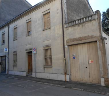 Casa indipendente in vendita a Lugo (Ravenna), Via Giuseppe Compagnoni 14