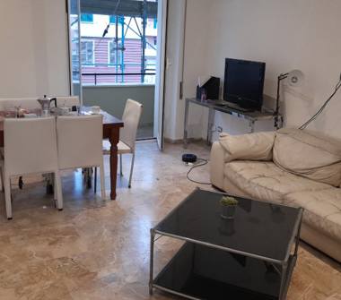 Quadrilocale in vendita a Roma, Zona Romanina, Via Livorno 20