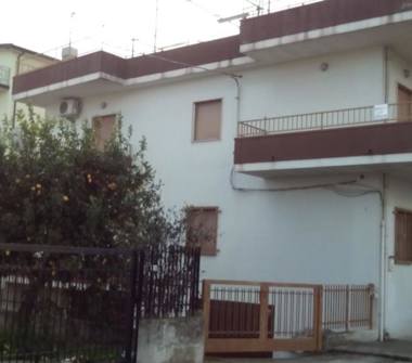 Quadrilocale in vendita a Rocca Imperiale, Frazione Rocca Imperiale Marina