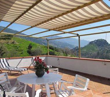 Affitto Rustico/Casale Vacanze a Pietrasanta, Frazione Montiscendi