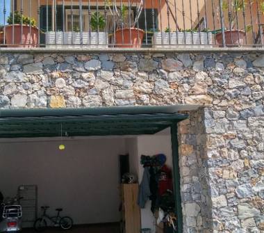 Casa indipendente in vendita a Toirano (Savona)