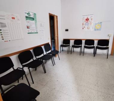 Negozio in affitto a Marano di Napoli (Napoli), Piazza Trieste e Trento 1