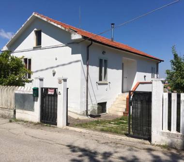 Villa in vendita a Casalincontrada (Chieti)
