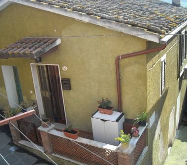 Trilocale in vendita a Cinigiano (Grosseto)