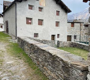 Rustico/Casale in vendita a San Giacomo Filippo (Sondrio), Frazione San Rocco 68