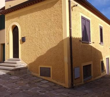 Quadrilocale in vendita a Brindisi Montagna (Potenza)