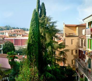 Quadrilocale in affitto a Firenze, Zona Gavinana, Piazza Gualfredotto da Milano 2