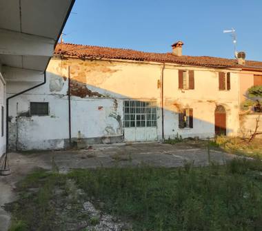 Rustico/Casale in vendita a Sabbioneta, Frazione Ponteterra, Via Argine Vecchio 19