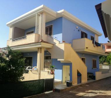 Affitto Appartamento Vacanze a Castelsardo, Frazione Lu Bagnu, Via tirreno 12