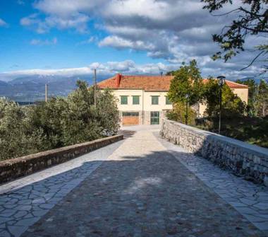 Rustico/Casale in vendita a Postiglione, Frazione Canneto, Corso Vittorio Emanuele 6