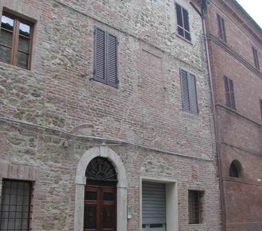 Quadrilocale in vendita a Radicondoli (Siena)