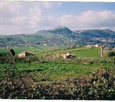 Casa indipendente in vendita a Enna, Frazione Pergusa, Strada Comunale 88 San Giovannello 88