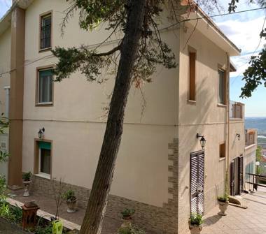 Villa in vendita a Collecorvino, Frazione Villa Barberi, Via Raieta 17b