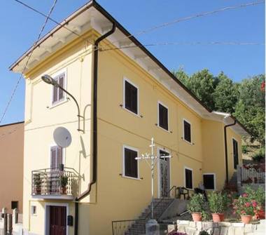 Villa in vendita a Goriano Sicoli (L'Aquila)