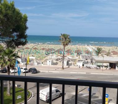 Affitto Casa Vacanze a Roseto degli Abruzzi (Teramo), Lungomare Trento 33