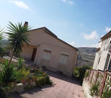 Villa in vendita a Grotte (Agrigento)