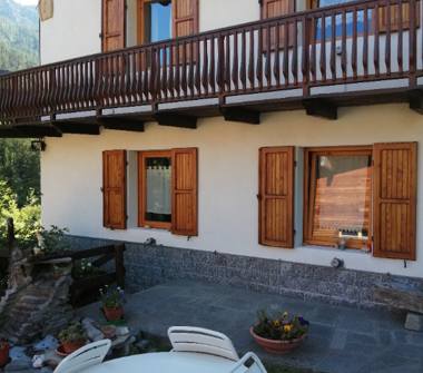 Affitto Appartamento Vacanze a Champorcher, Frazione Castello, Frazione Vignat 1