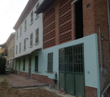 Casa indipendente in vendita a Cassine, Frazione Gavonata